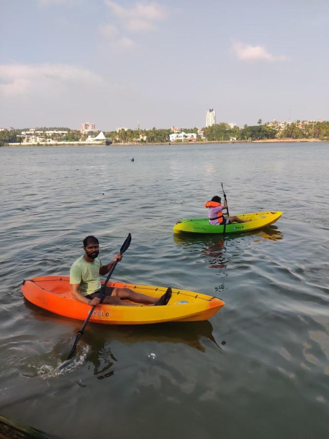 Cradle N Palms Hotel Mangalore Luaran gambar